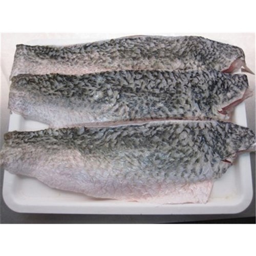 BARRAMUNDI FILLET S/ON QLD LARGE 800GM + R/W