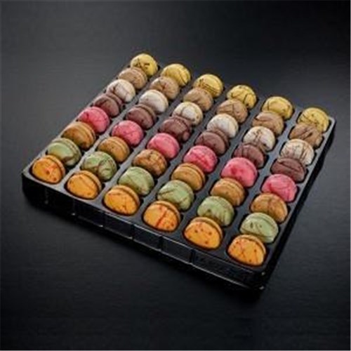 MACARONS LARGE TRAY 96X17GM