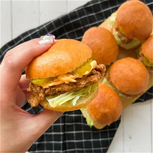 MILK BUN MINI SLIDER 150X35GM 14924